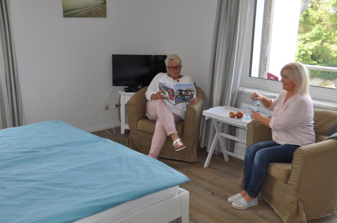 Hotel & Ferienunterkuenfte Hus Seeblick Fehmarn Kültér fotó